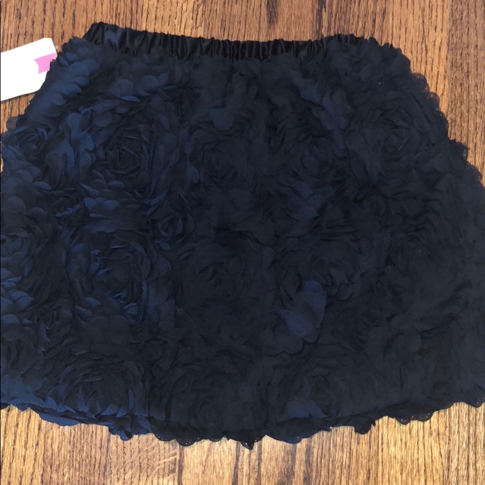 Black flower skirt
